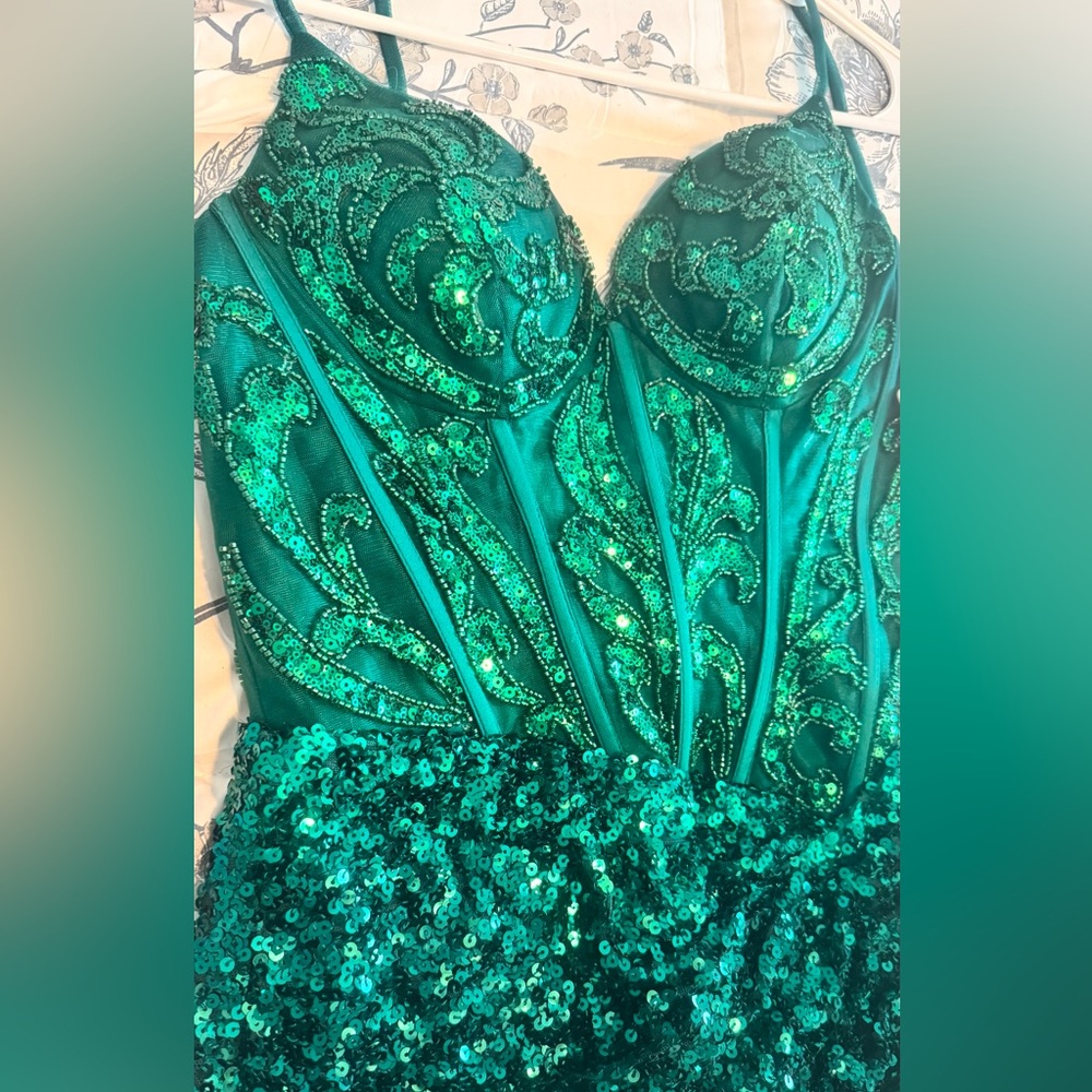 Brand new Stacees Dress DARK green NEW with tags size 8